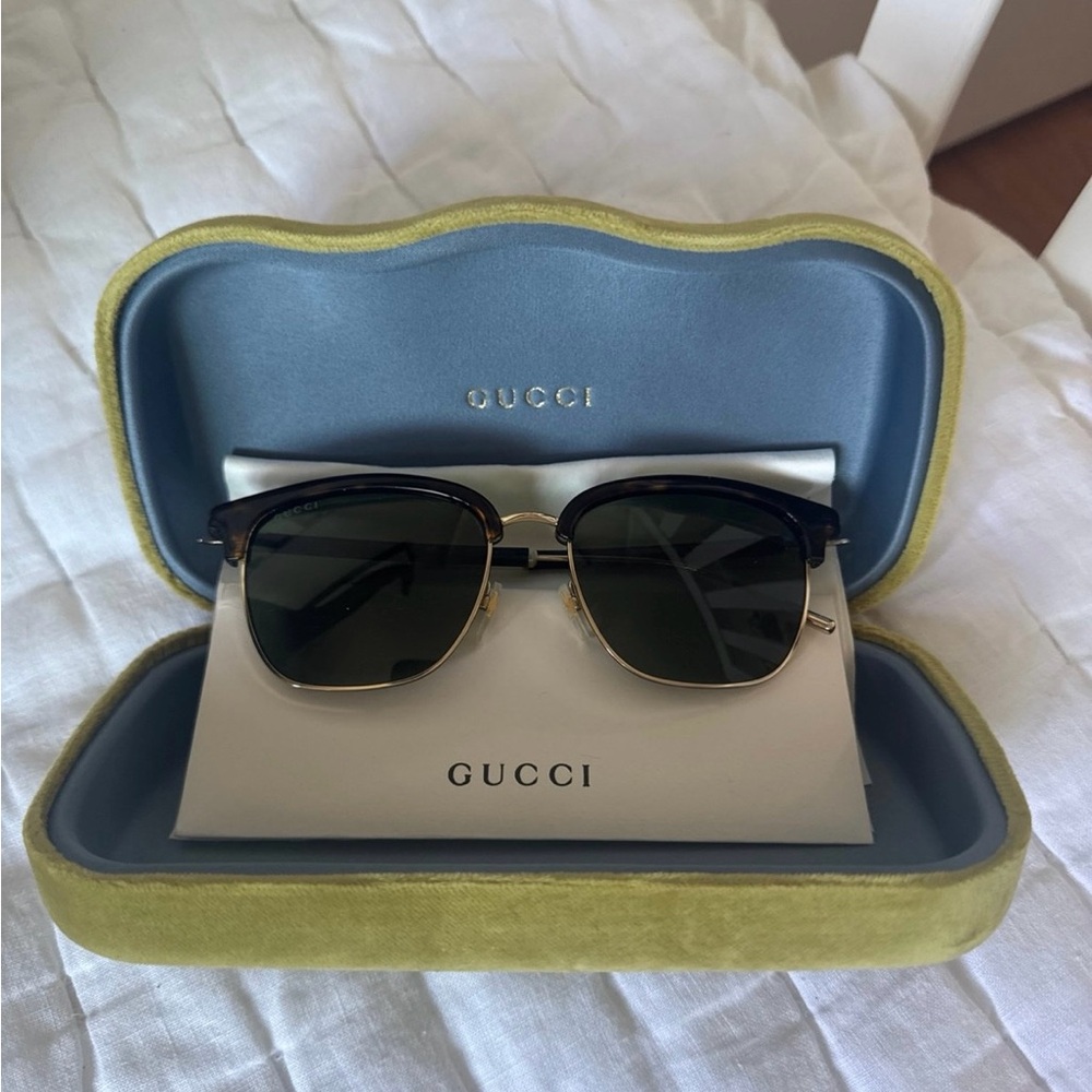 Authentic New/unworn unisex Gucci GG1275SA sunglasses